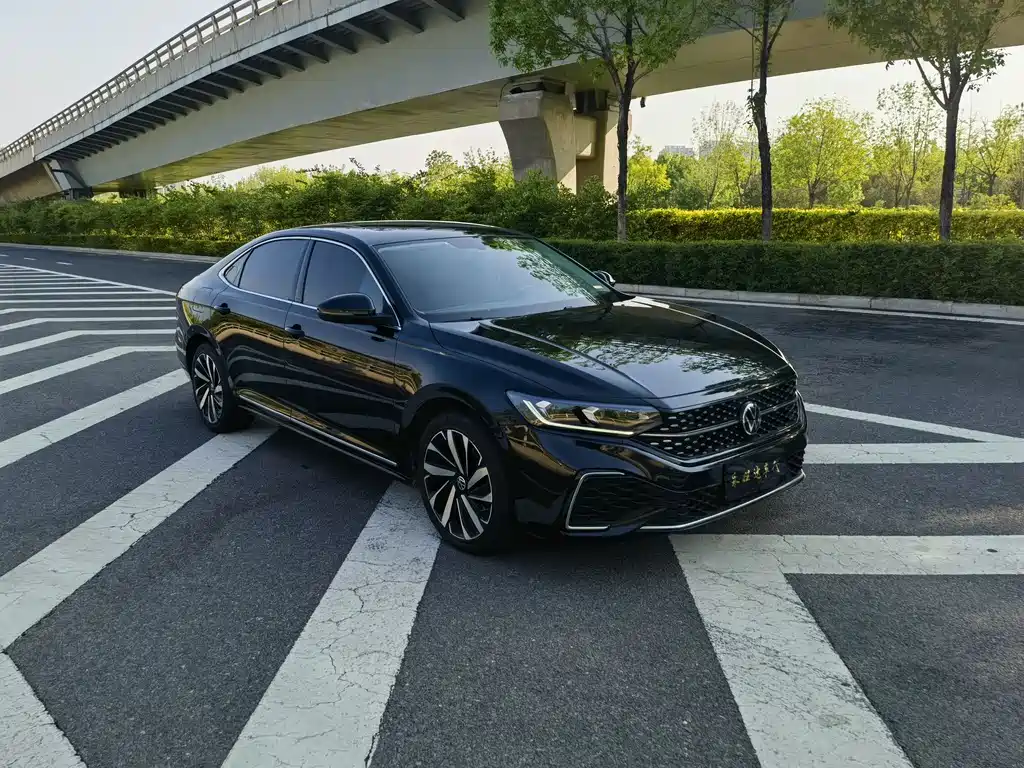 Passat 2022 330TSI Starlight Elite Edition
