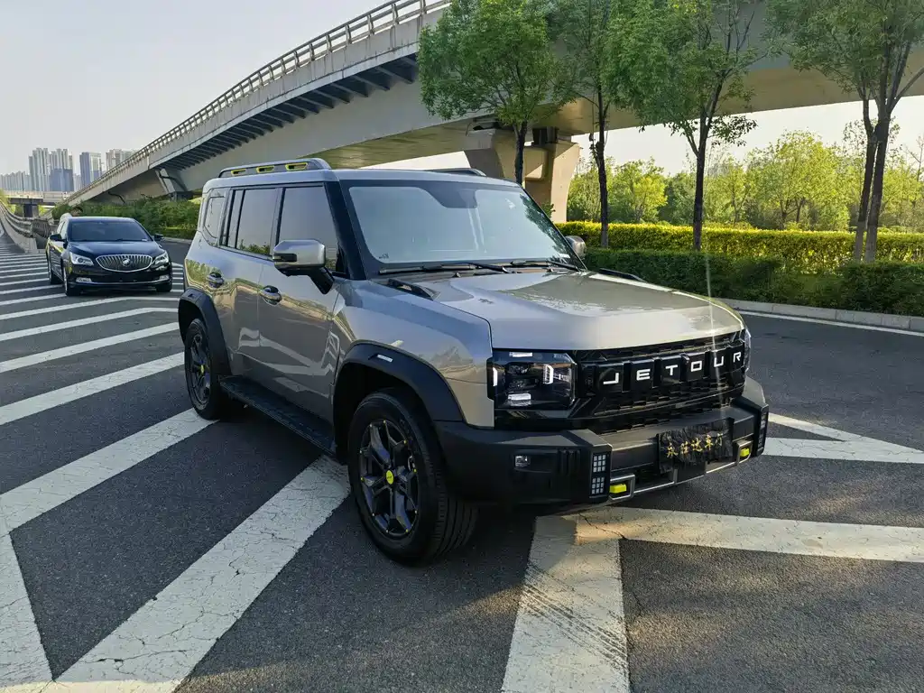 Jetour Traveler 2023 2.0T AWD Cross