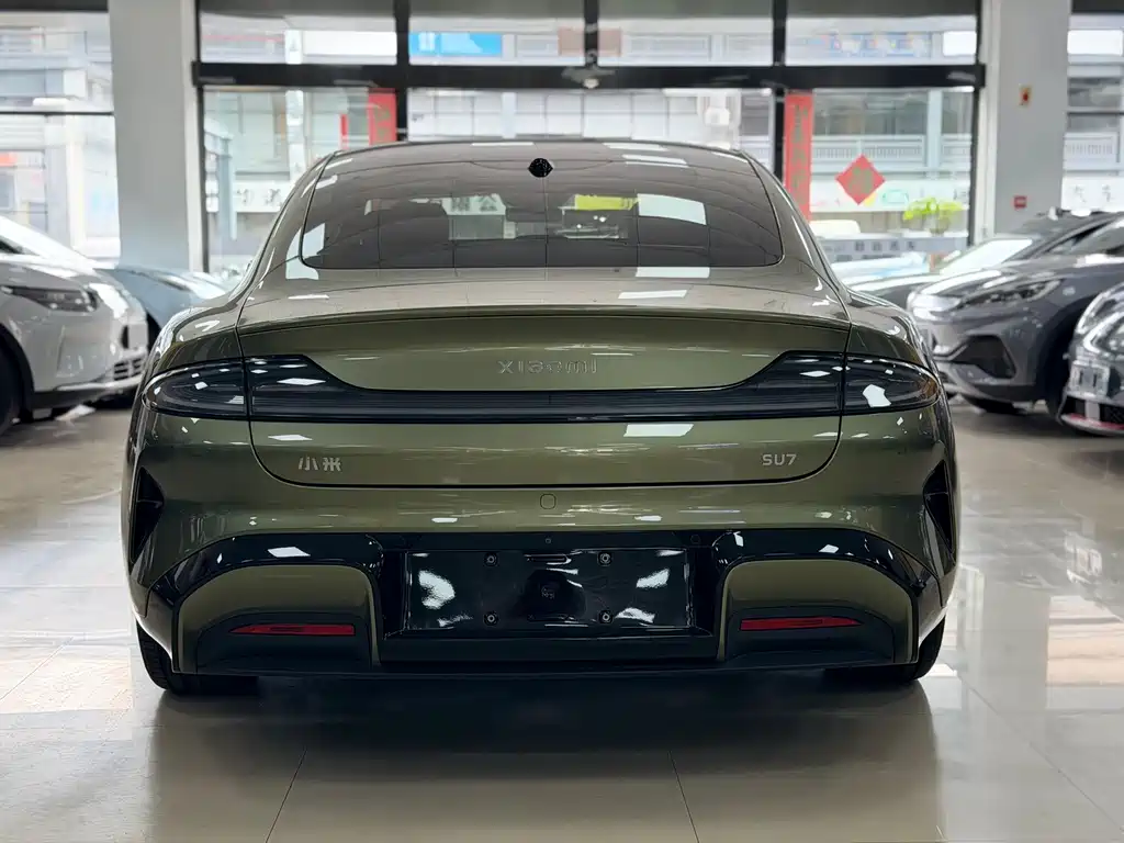 Xiaomi SU7 2024 RWD Standard Founders Edition
