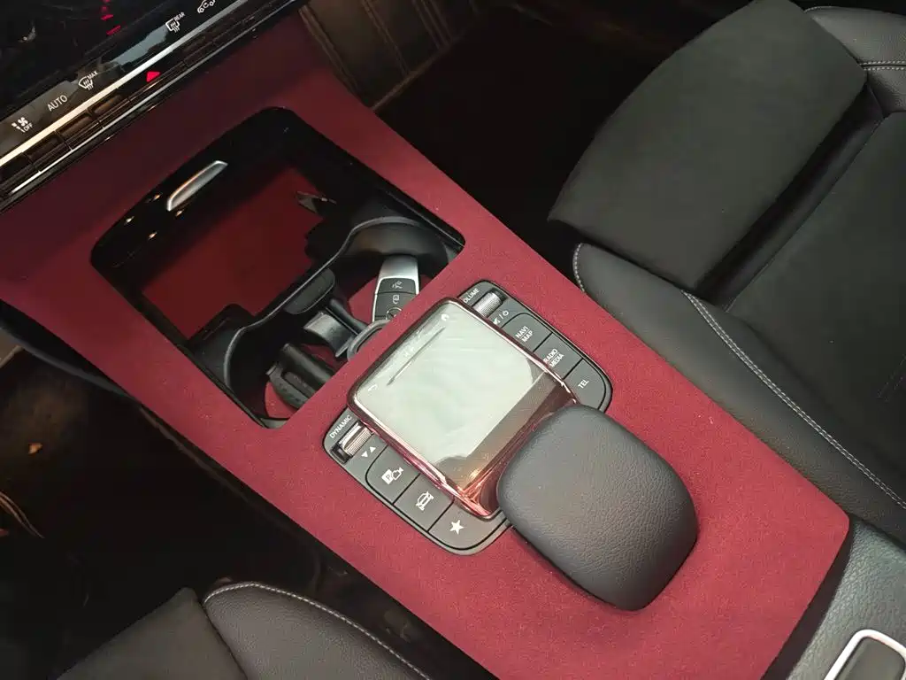 Mercedes-Benz A-Class 2022 A 200 L Sport Sedan Fashion Edition