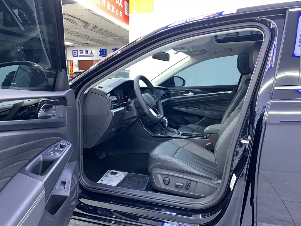 Passat 2023 Facelift 280TSI Elite Edition