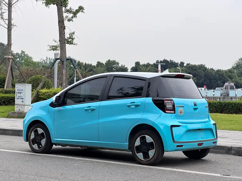 Chery QQ Ice Cream 2023 Anniversary Edition 301km Clover 36kW