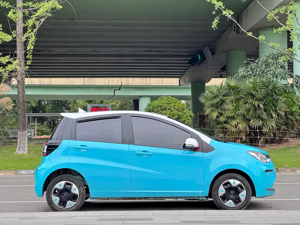 Chery QQ Ice Cream 2023 Anniversary Edition 301km Clover 36kW