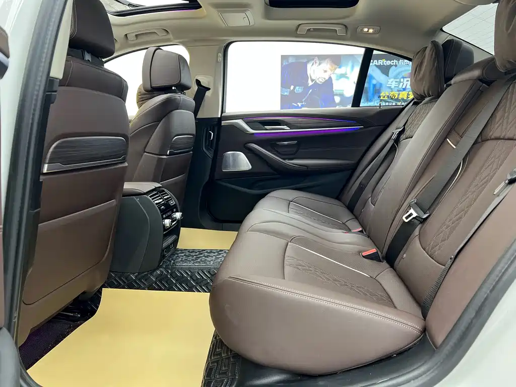 BMW 5 Series 2022 Facelift II 530Li Exclusive Luxury Package