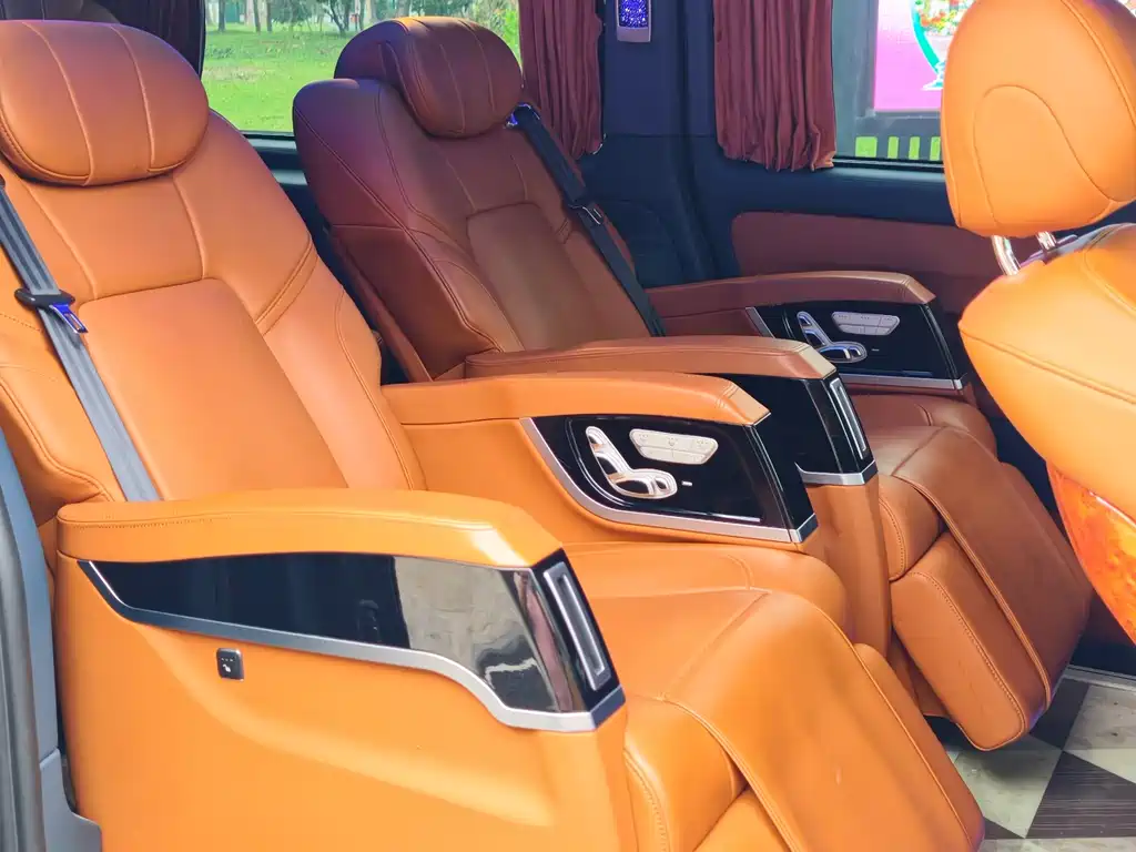 Mercedes-Benz Vito 2021 2.0T Business Edition 7-Seater