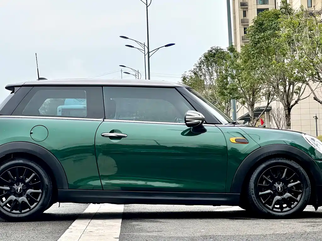 MINI 2016 1.2T ONE Pioneer