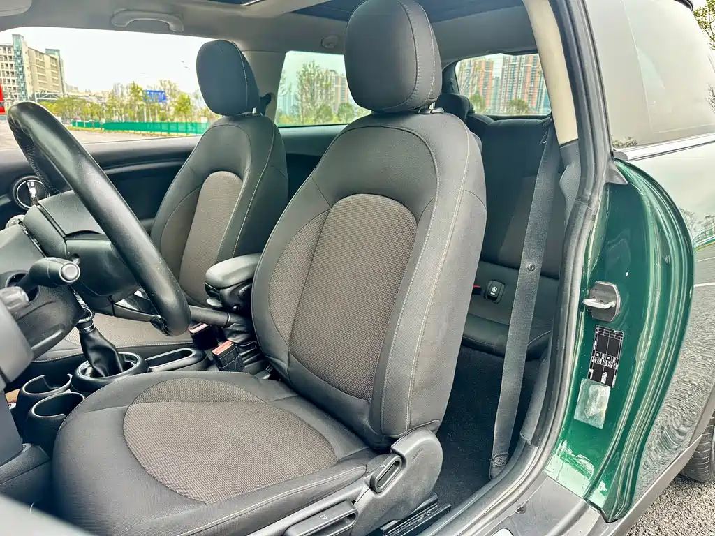 MINI 2016 1.2T ONE Pioneer