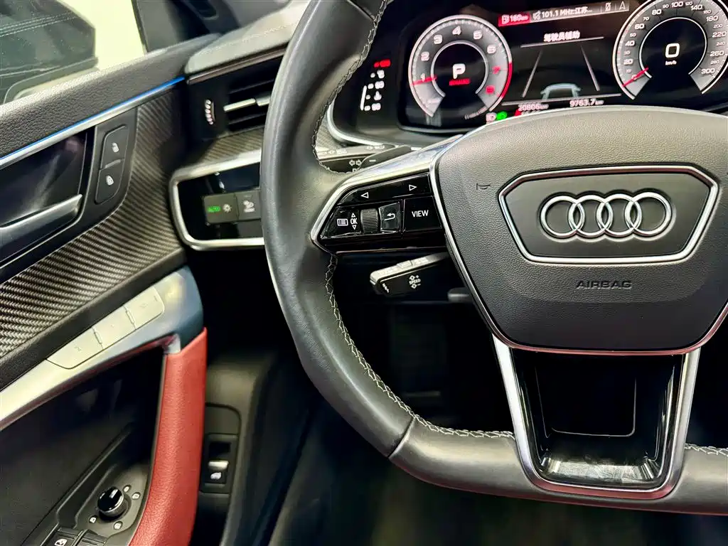 Audi A7L 2023 45 TFSI quattro S-line Black Warrior Edition