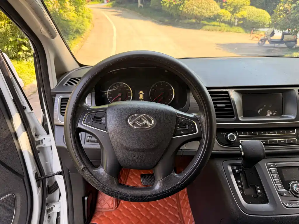 Maxus G10 2019 PLUS 2.0T Automatic Elite Edition China VI