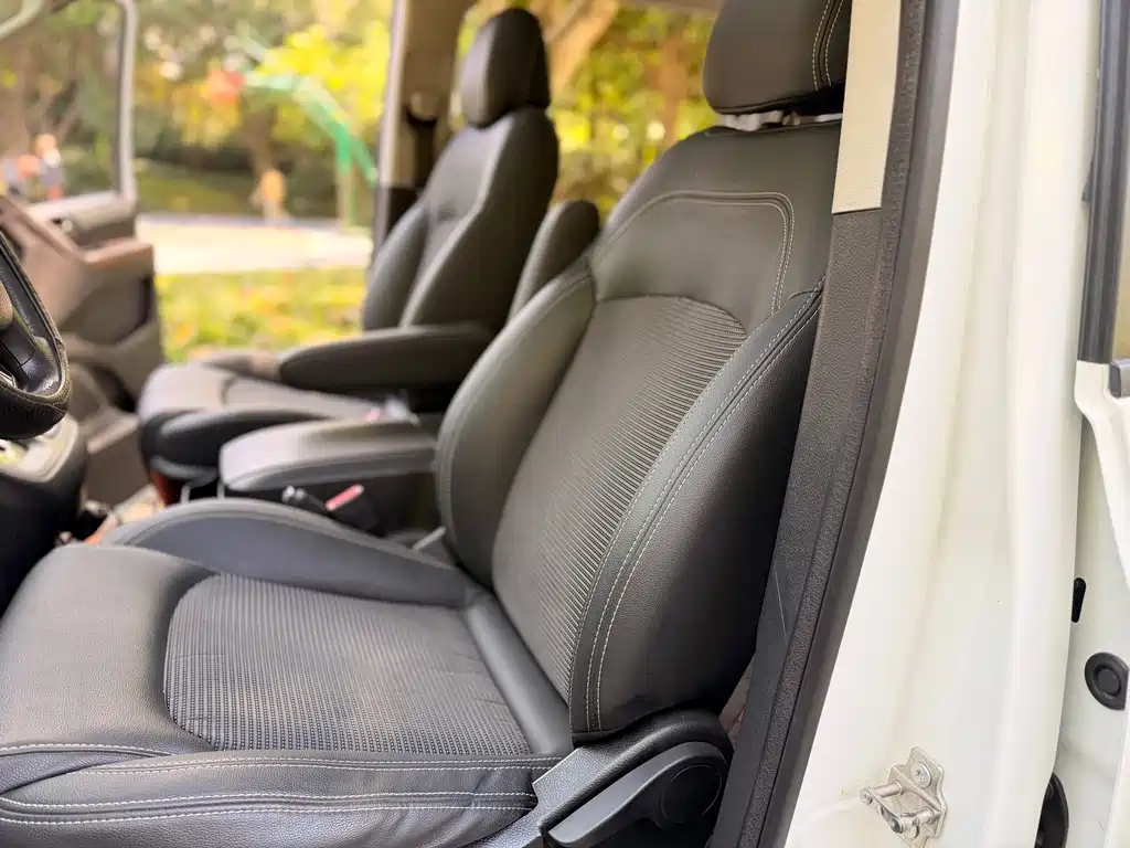 Maxus G10 2019 PLUS 2.0T Automatic Elite Edition China VI