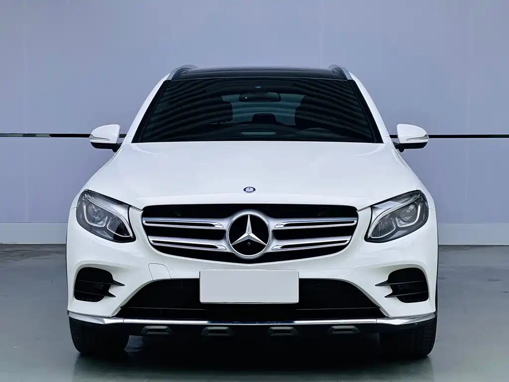 Mercedes-Benz GLC 2017 260 4MATIC Dynamic Edition
