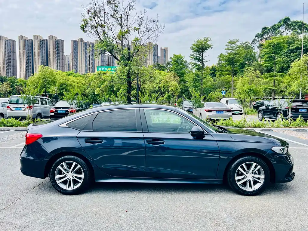 Honda Civic 2022 240TURBO CVT Sport Edition