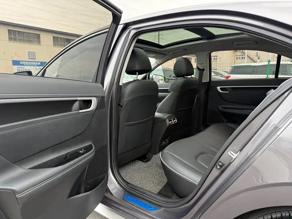 Hyundai Mistra 2021 270TGDi DCT TOP Flagship Edition