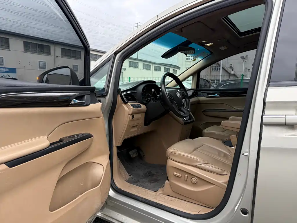 Buick GL8 2018 ES 28T Luxury China VI