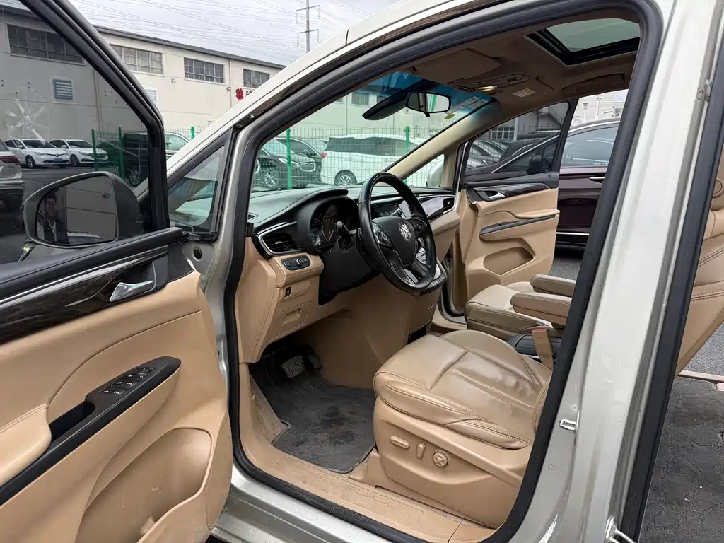 Buick GL8 2018 ES 28T Luxury China VI