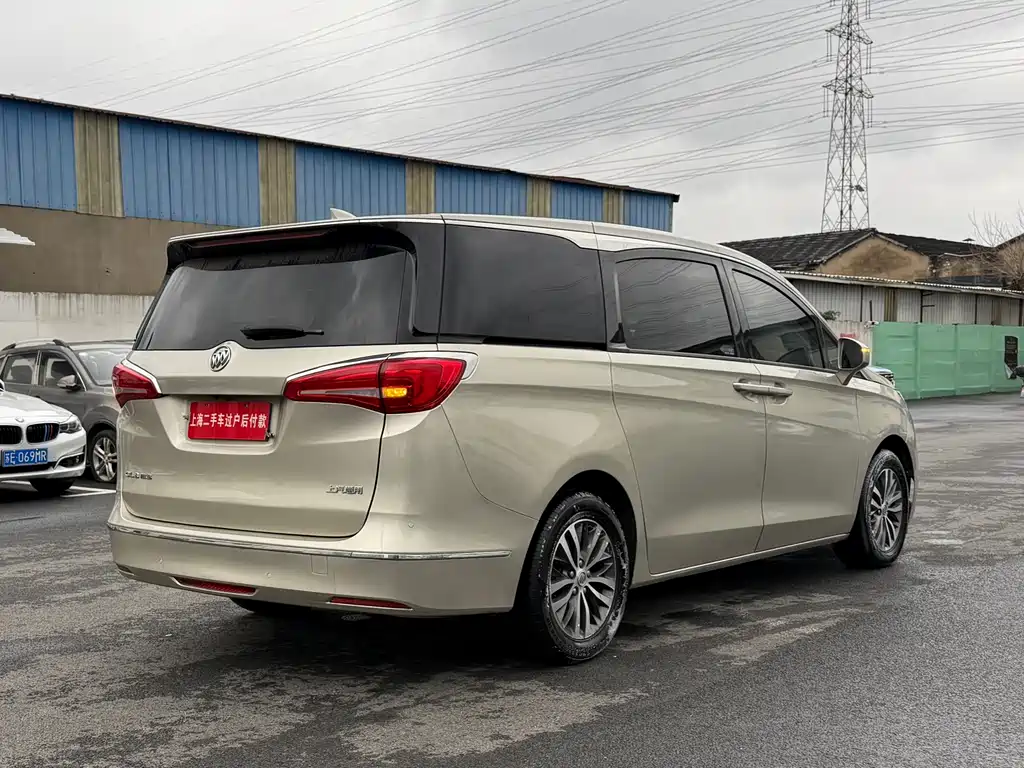 Buick GL8 2018 ES 28T Luxury China VI