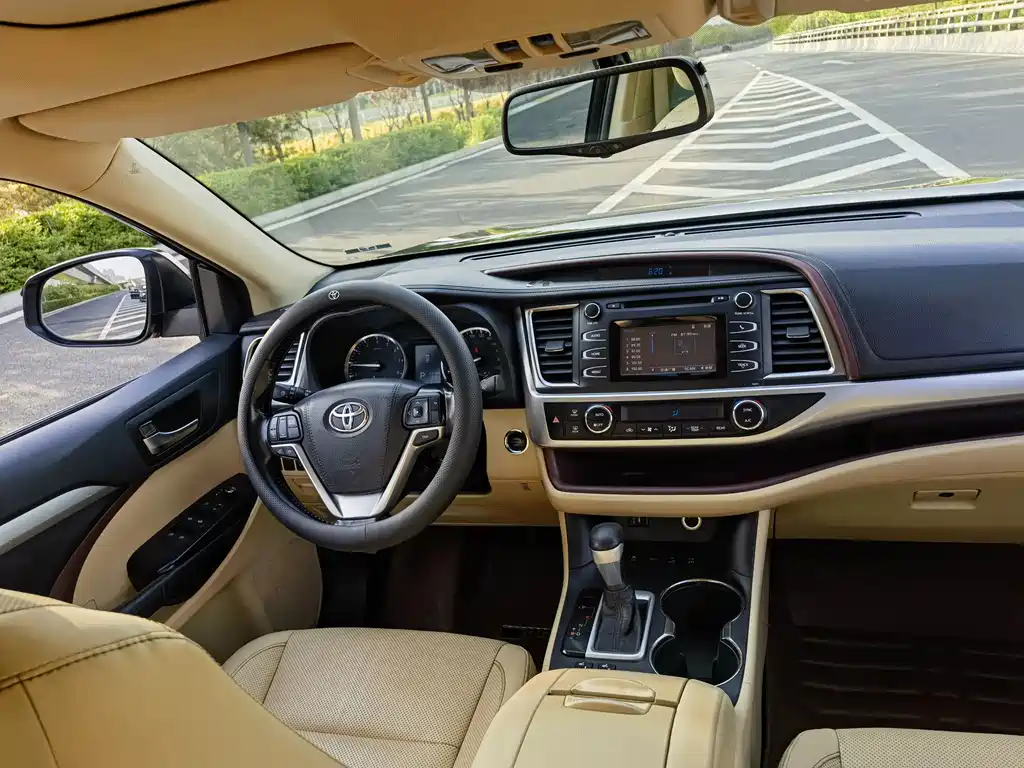 Toyota Highlander 2015 2.0T AWD Luxury Edition 7-Seater