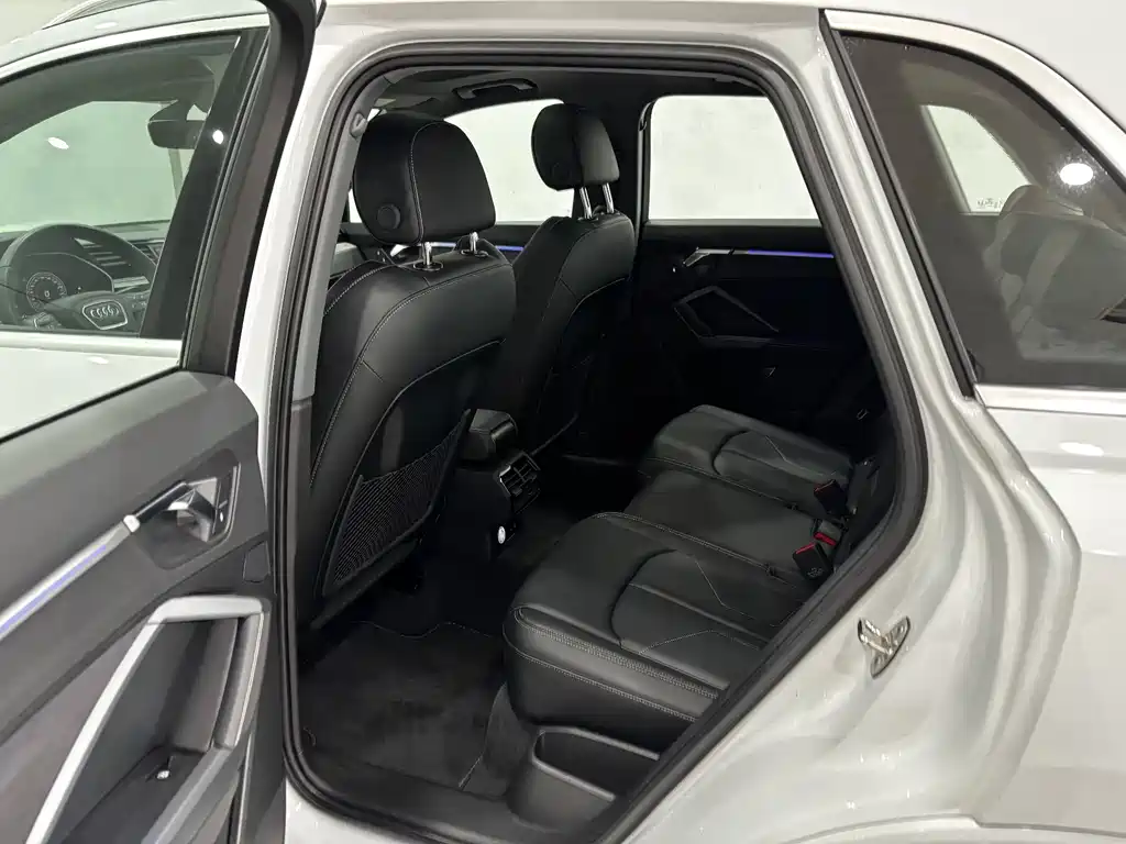 Audi Q3 2024 40 TFSI Fashion Dynamic Edition