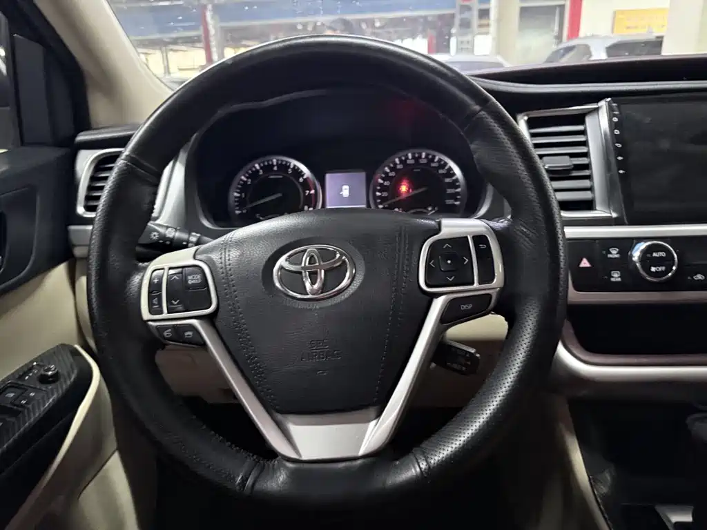 Highlander 2017 2.0T AWD Luxury Edition 7-Seater