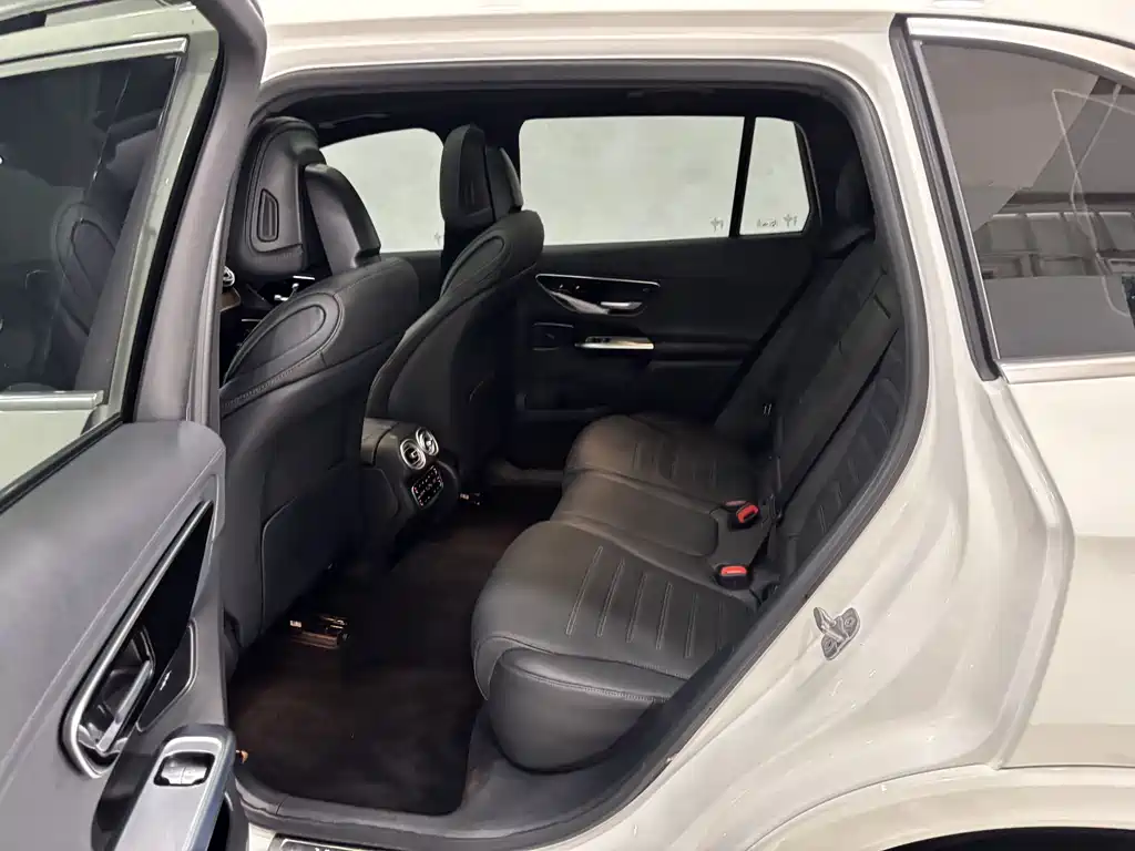Mercedes-Benz GLC 2023 Facelift GLC 300 L 4MATIC Dynamic 5-Seater