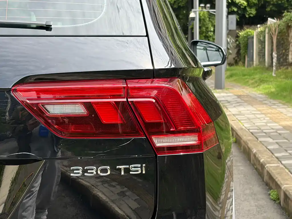 Volkswagen Tiguan L 2024