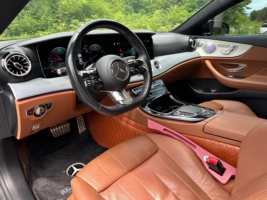 Mercedes-Benz E-Class Coupe 2023 E 300
