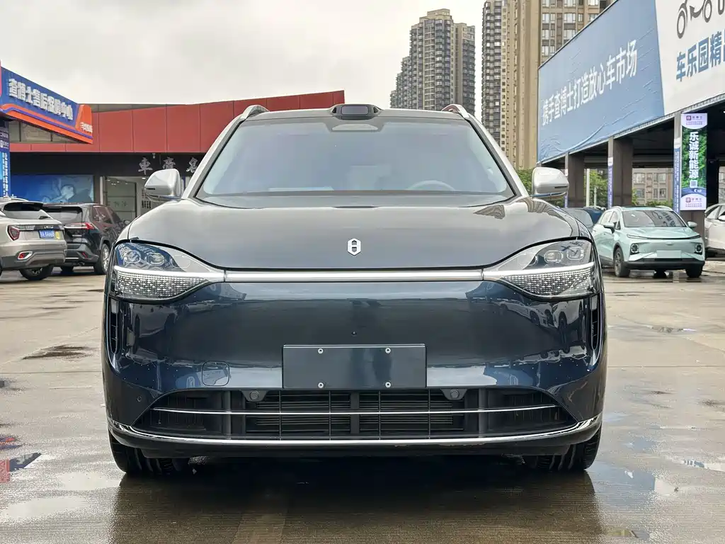 AITO M9 EREV Ultra 2025 6-Seater 52kWh 192-Line LiDAR