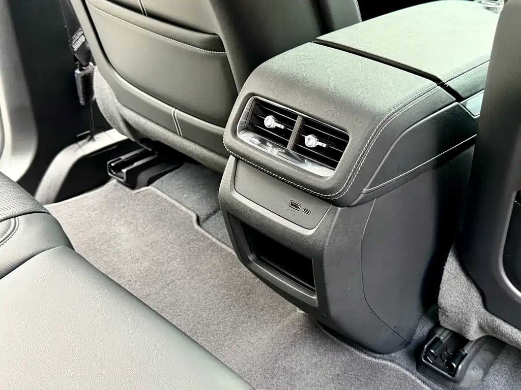 Cadillac XT5 2025 2.0T Luxury
