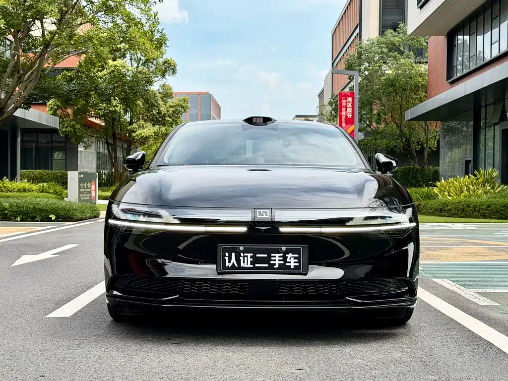 Zeekr 007 2025 Long Range RWD Intelligent Driving Edition 100kWh