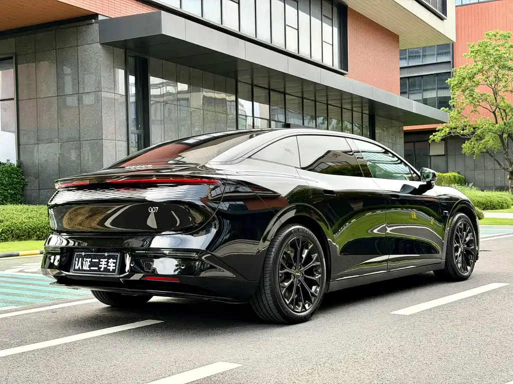 Zeekr 007 2025 Long Range RWD Intelligent Driving Edition 100kWh