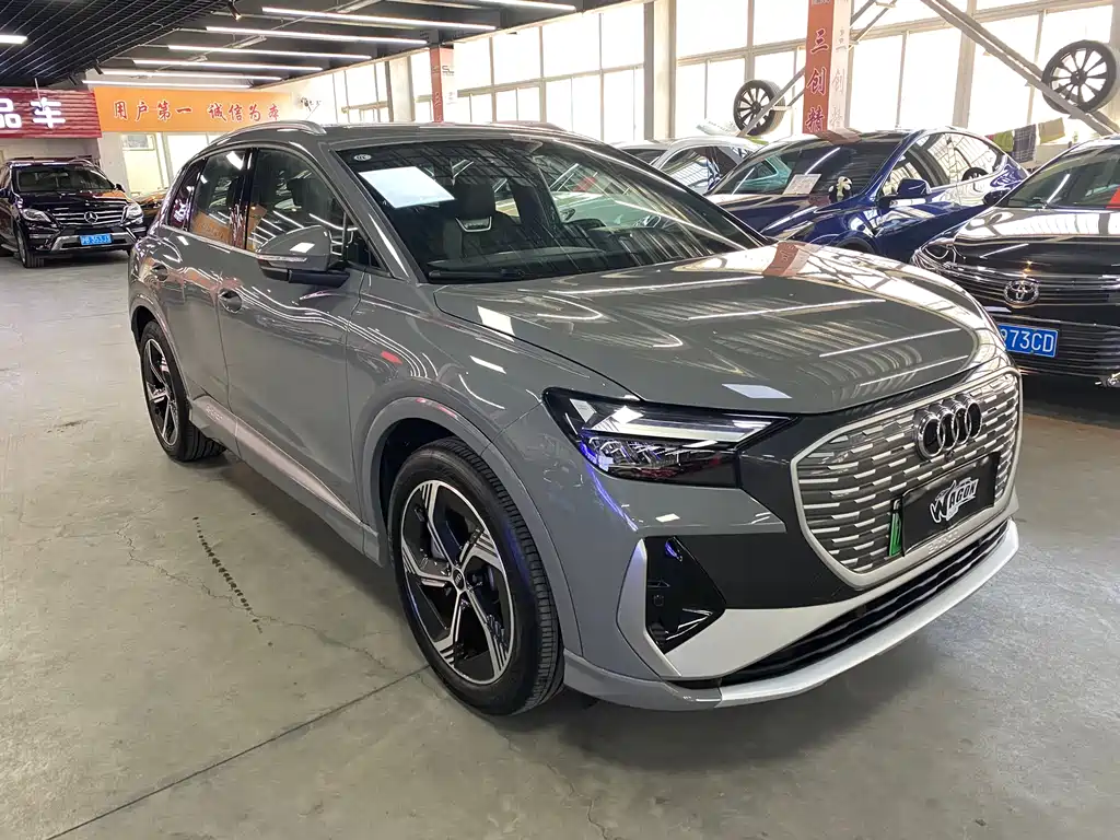 Audi Q4 e-tron 2024 40 e-tron Creation Edition