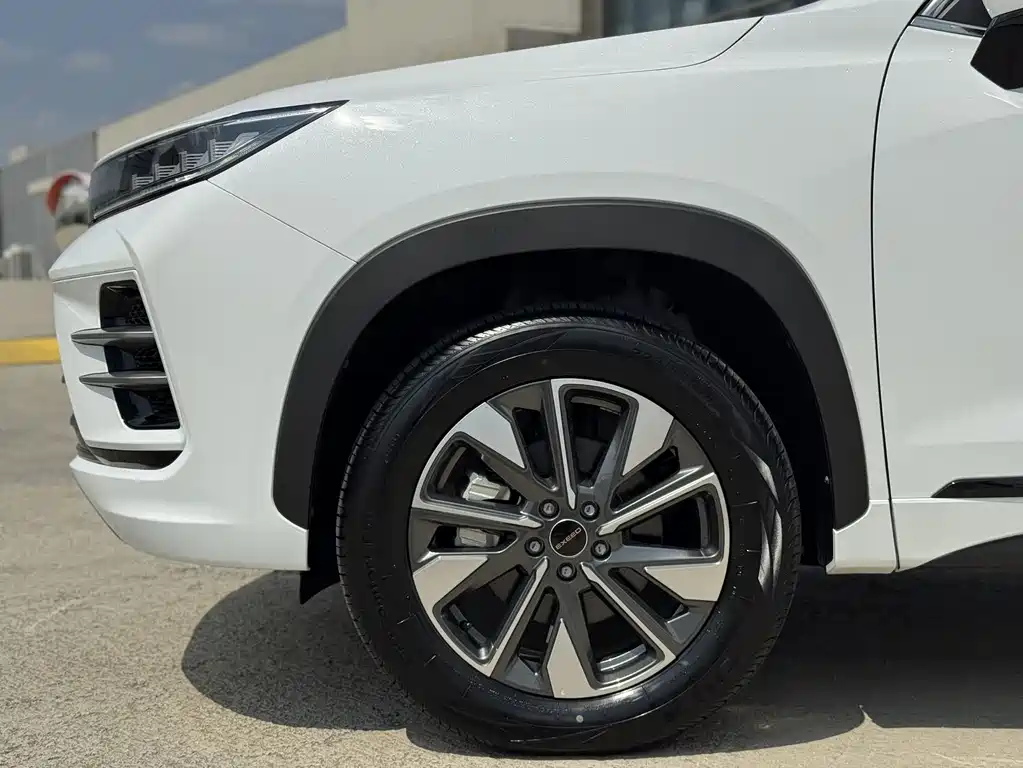 Exeed Lufeng 2023 1.5T CVT Yufeng Edition