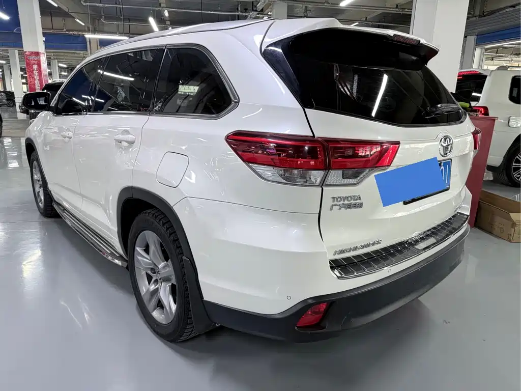 Highlander 2018 2.0T AWD Luxury Edition 7-Seater China V