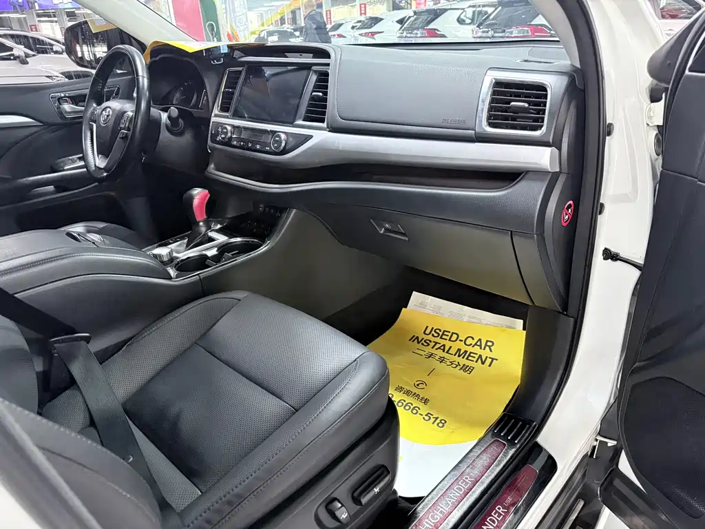 Highlander 2018 2.0T AWD Luxury Edition 7-Seater China V