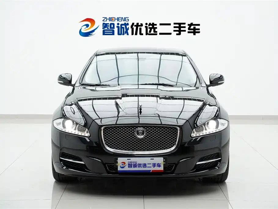 Jaguar XJ 2013 XJL 2.0T Elegant Business Edition