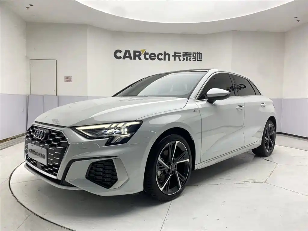 Audi A3 2024 Sportback 35 TFSI Fashion Sport