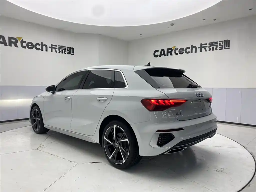 Audi A3 2024 Sportback 35 TFSI Fashion Sport