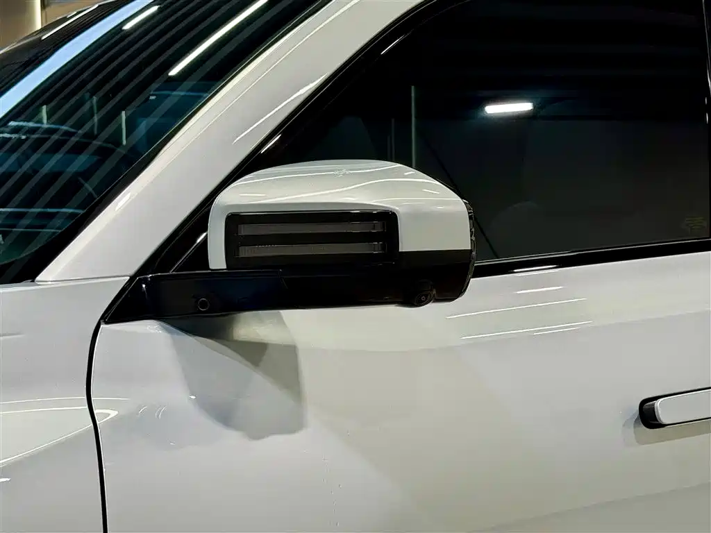 Titan 3 2025 501KM RWD Max