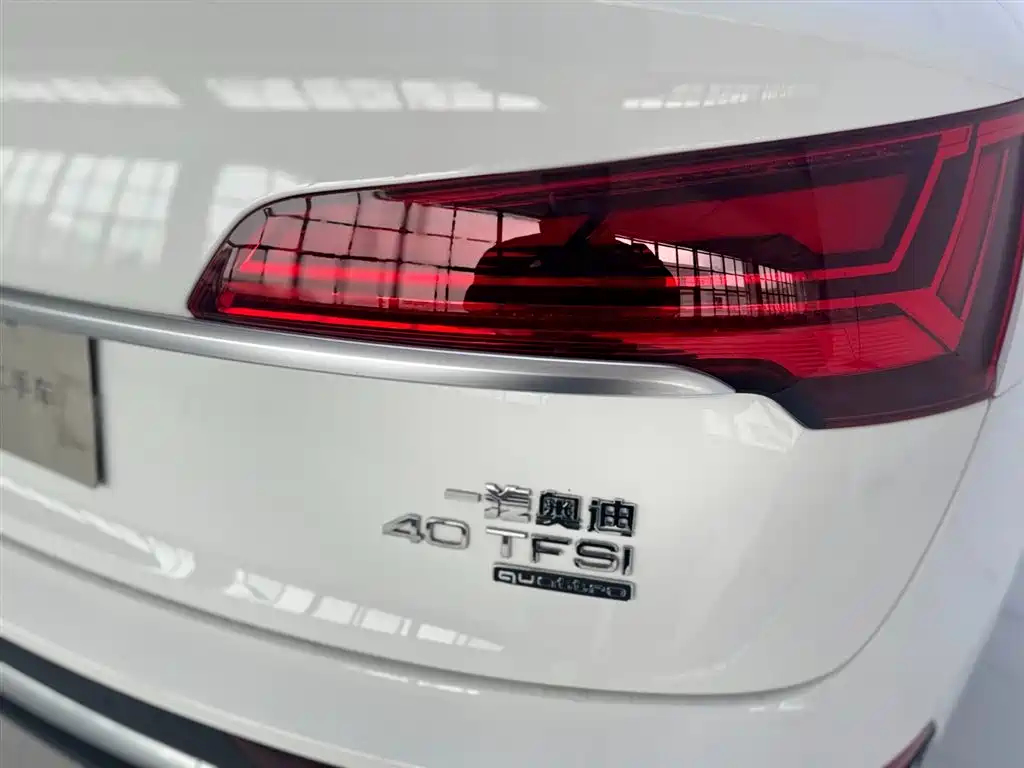 Audi Q5L Sportback 2022 40 TFSI Luxury