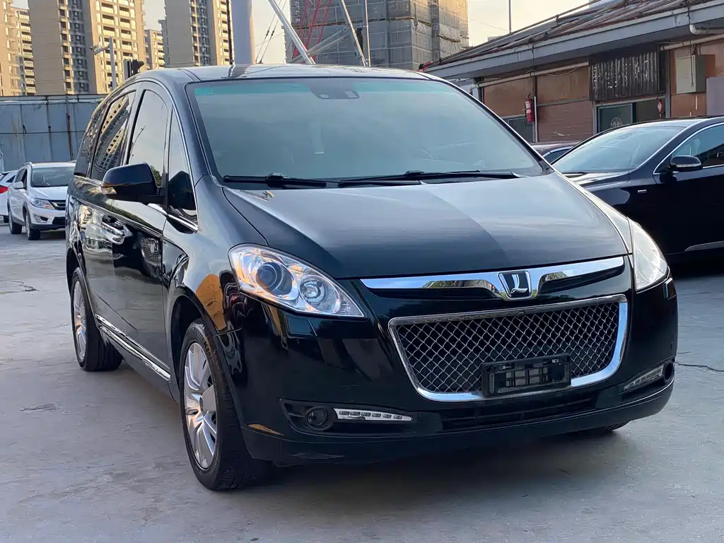 Master CEO 2013 2.2T Executive Edition
