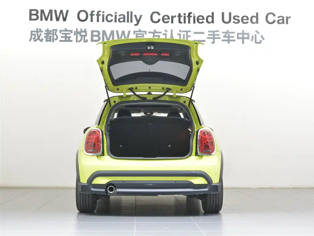 MINI Cooper Artist 2023
