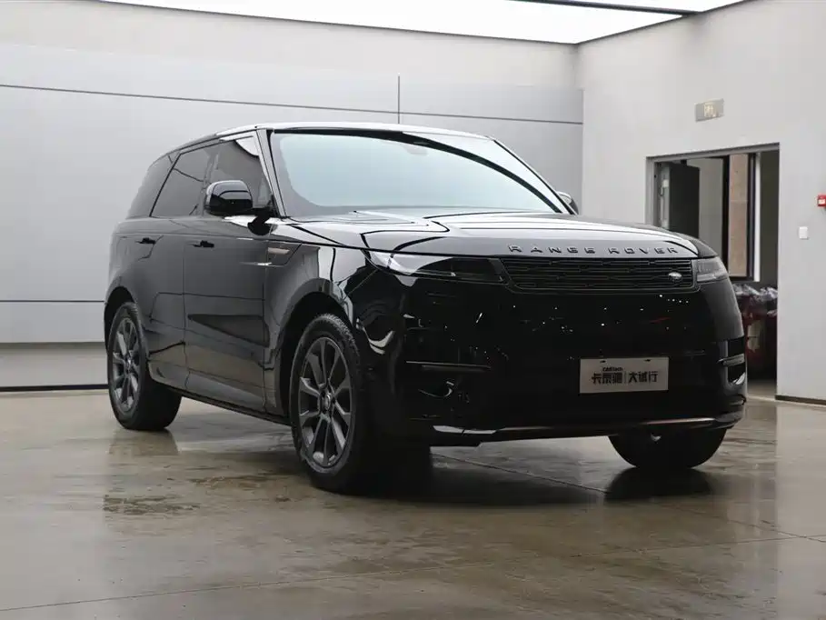 Range Rover Sport 2024 400PS Dynamic SE