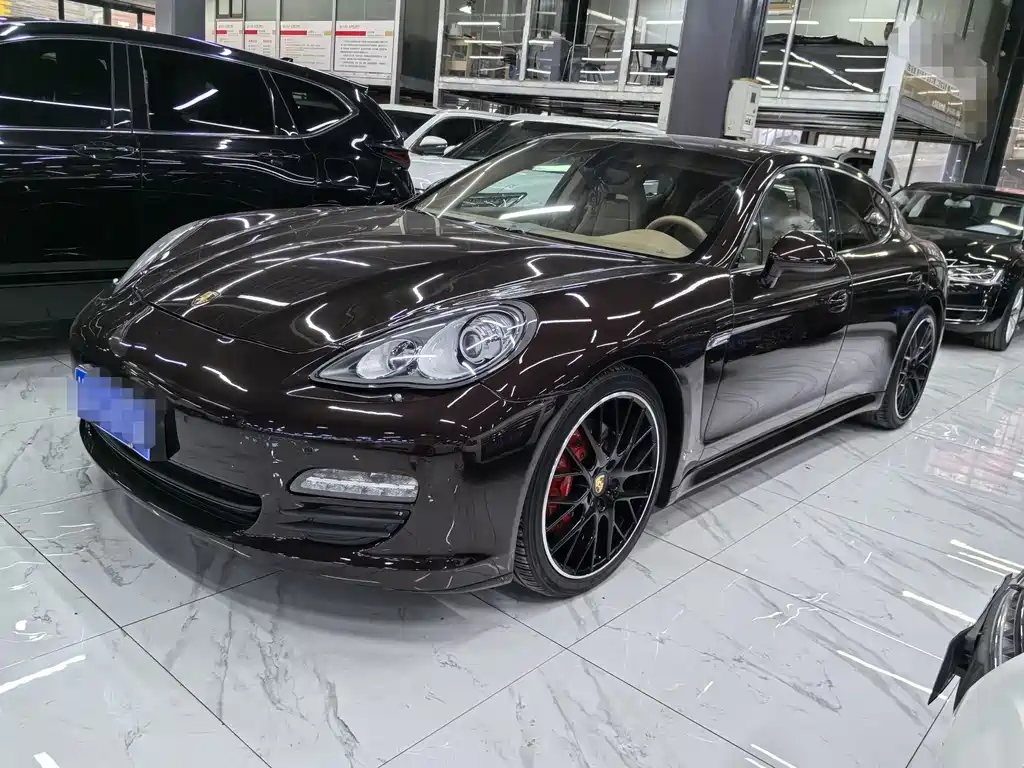 Porsche Panamera 2010 Panamera 4 3.6L