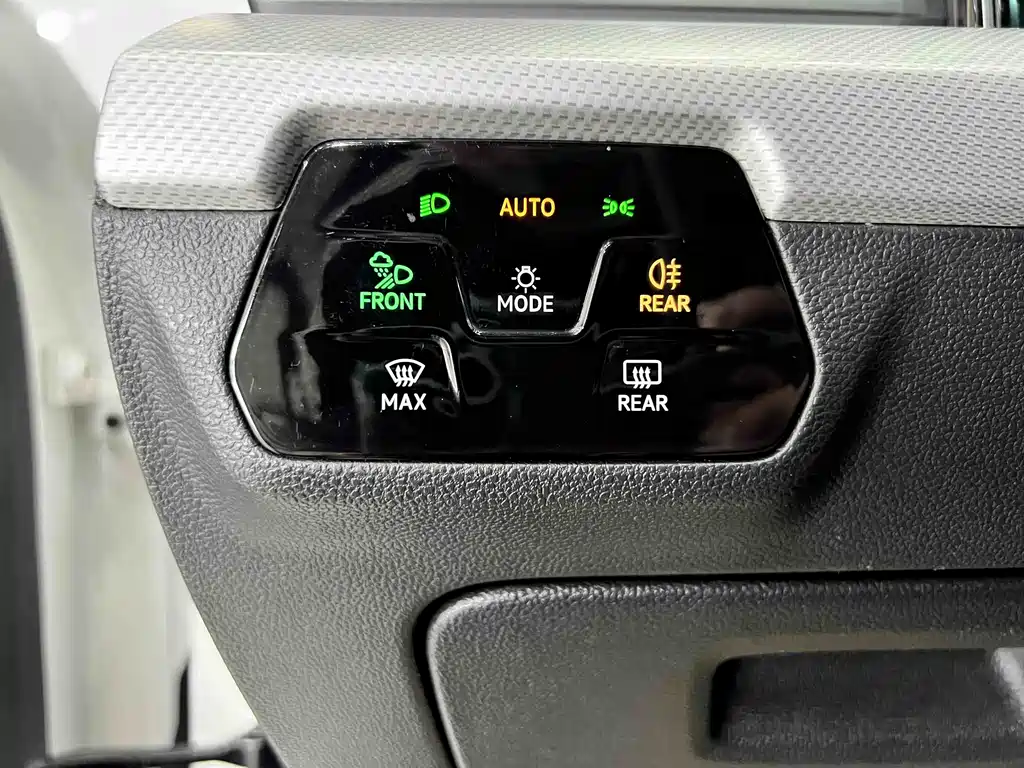 Volkswagen Lamando L 2023 280TSI DSG Cool Spicy Edition