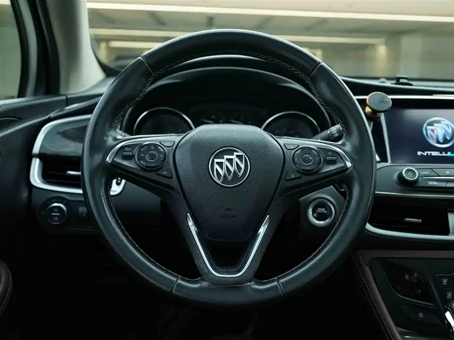 Avenir Plus 2016 28T 4WD Luxury Edition