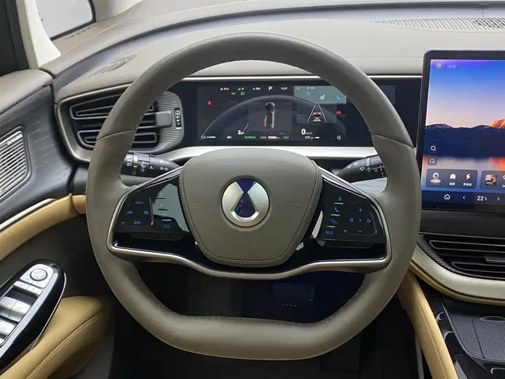 Denza D9 2022 DM-i 970 AWD Zunrong Edition