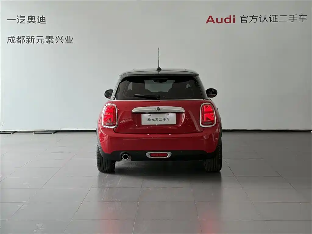 MINI Cooper Artist 2018 1.5T