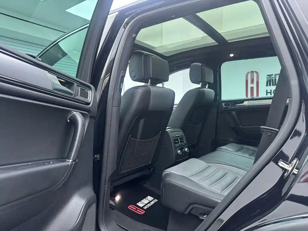 Volkswagen Touareg 2016 3.0TSI R-Line
