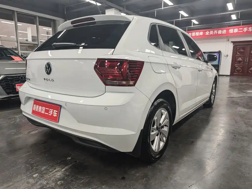 Polo 2023 Facelift Plus 1.5L Automatic Joyful Life Edition
