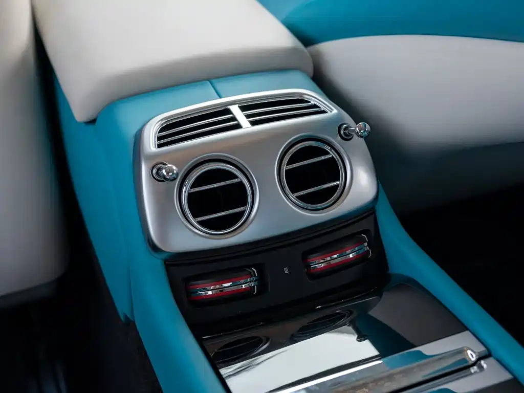 Rolls-Royce Wraith 2018 6.6T Standard Edition